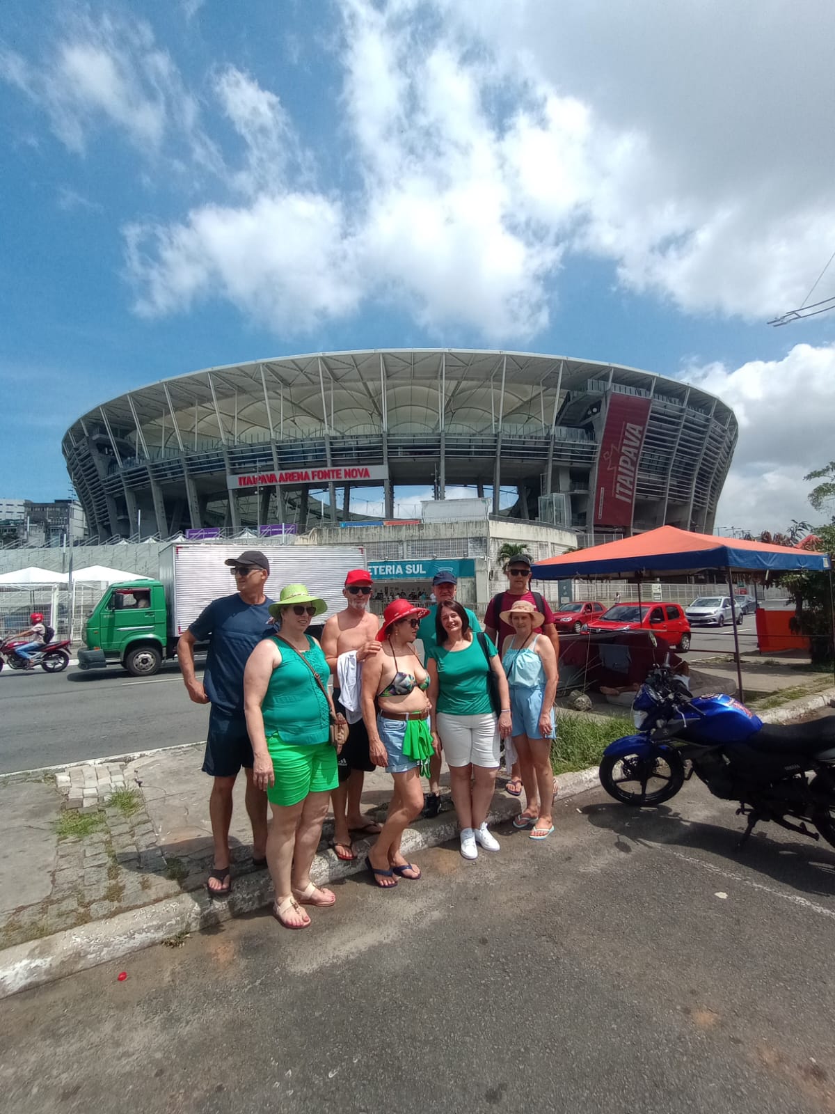 Momento Léo Tour 1